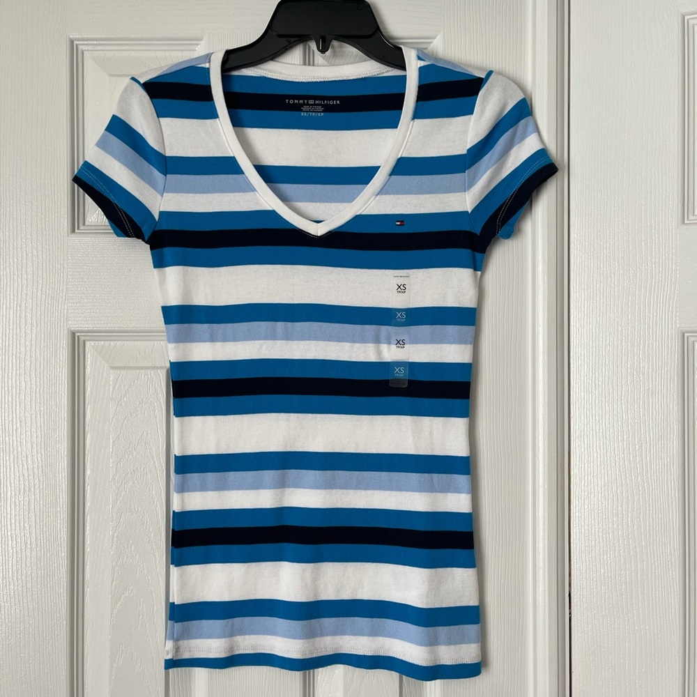 New Tommy Hilfiger T-Shirt